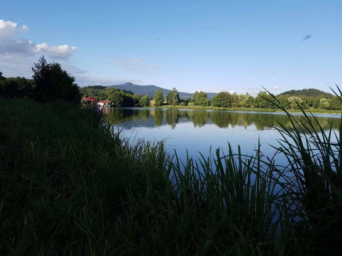 Chata U Rybnika - Chrastna Osecna Bagian luar foto